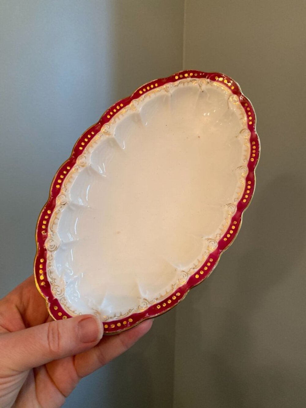 Vintage Porcelain Pink Scalloped Relish Celery Dish With Gold Accents Eye Glass